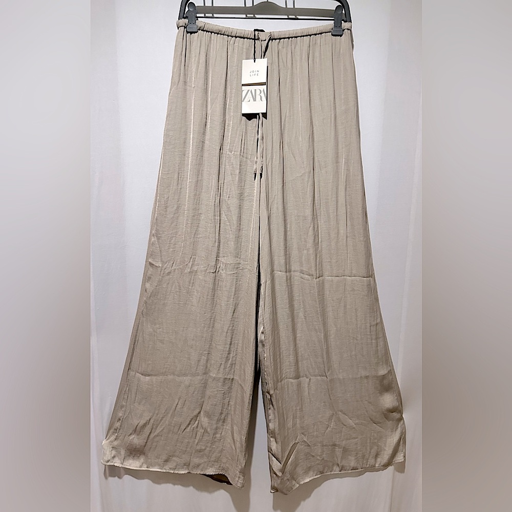 Zara Light Tan Flowing Wide Leg Trousers -Size S
